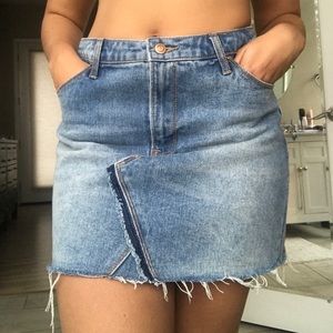 Jean Mini Skirt 🌟🛍